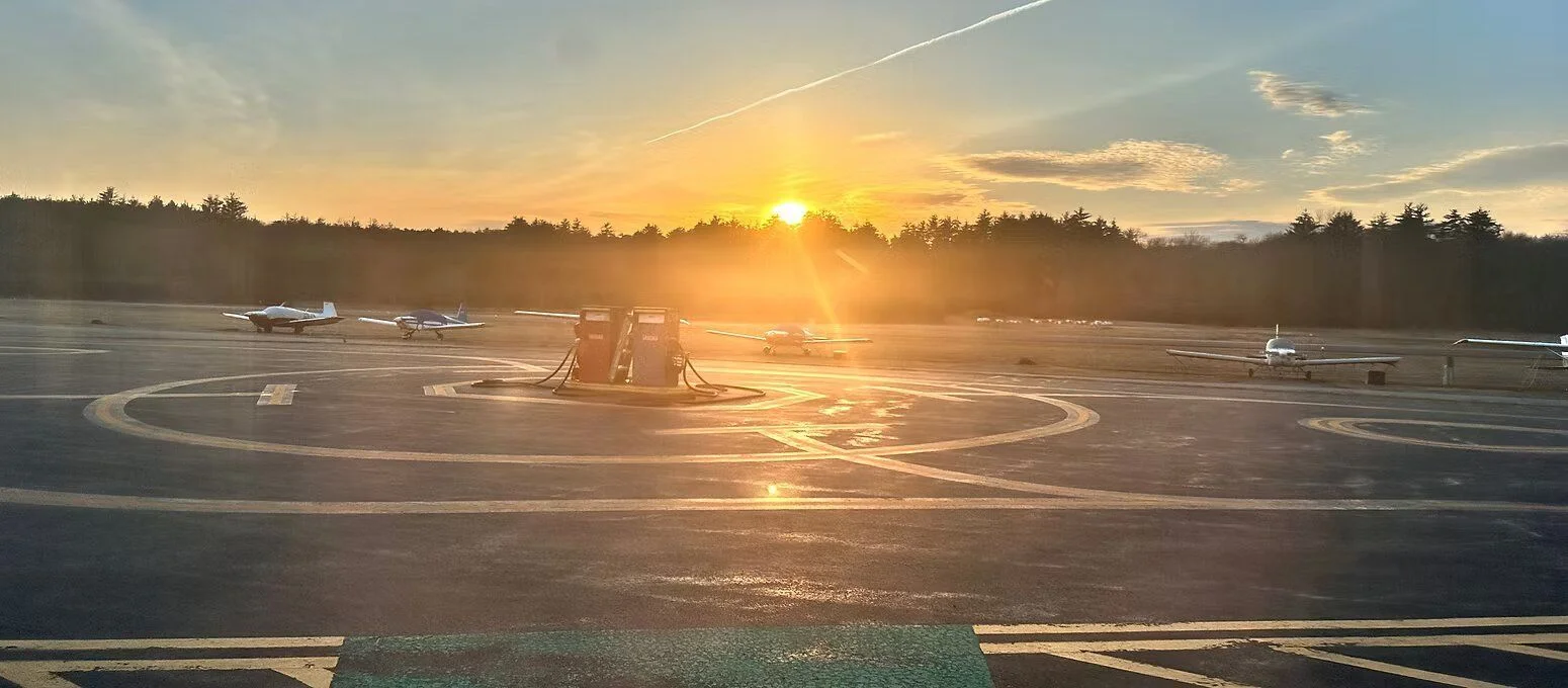 FlyForward hero background